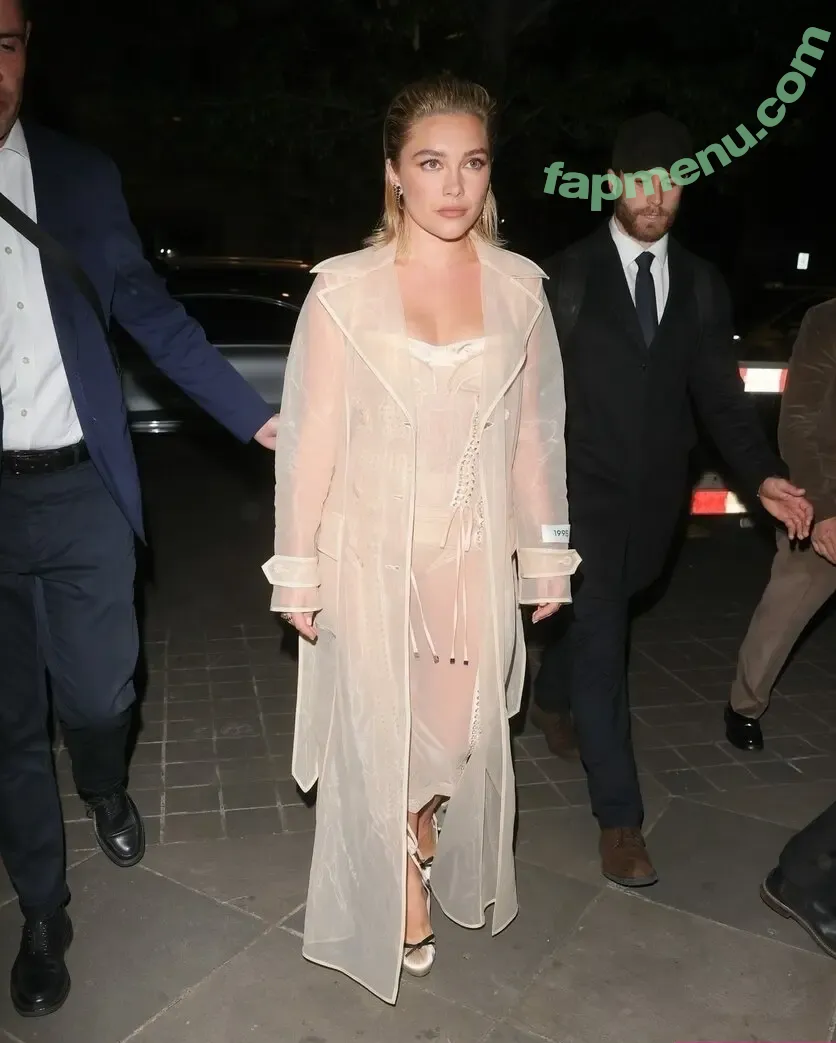 florencepugh nude photo #0006 (florencepugh)
