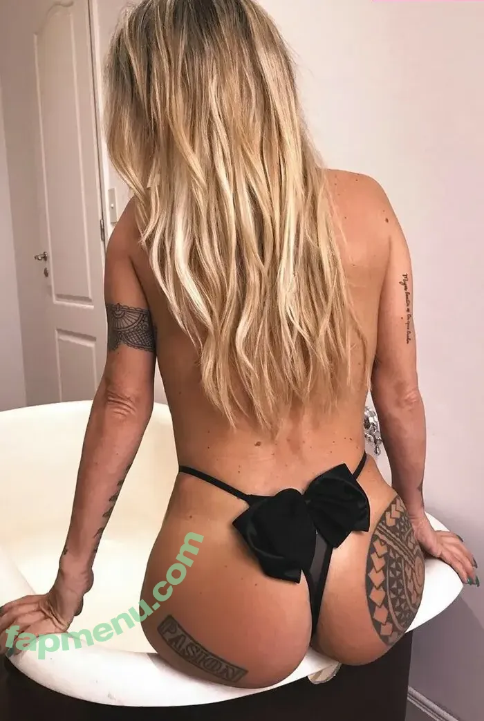 Florencia Peñ nude photo #0006 (Florencia Peñ)
