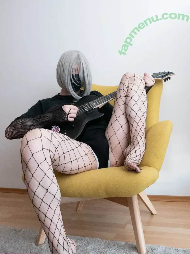 flou nude photo #0011 (flouspa)