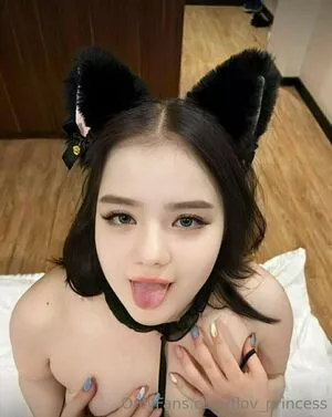 flov_princess / flo.imvu nude photo #1053