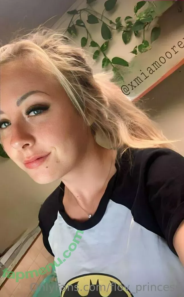 flov_princess nude photo #1034 (flo.imvu)