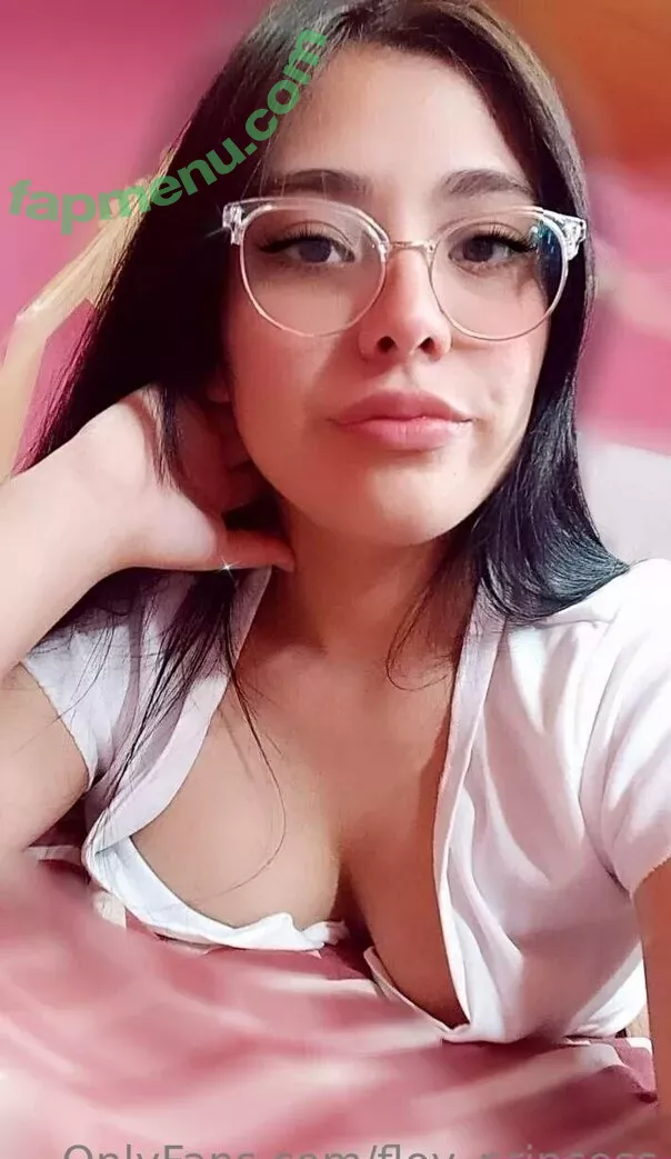 flov_princess nude photo #1051 (flo.imvu)