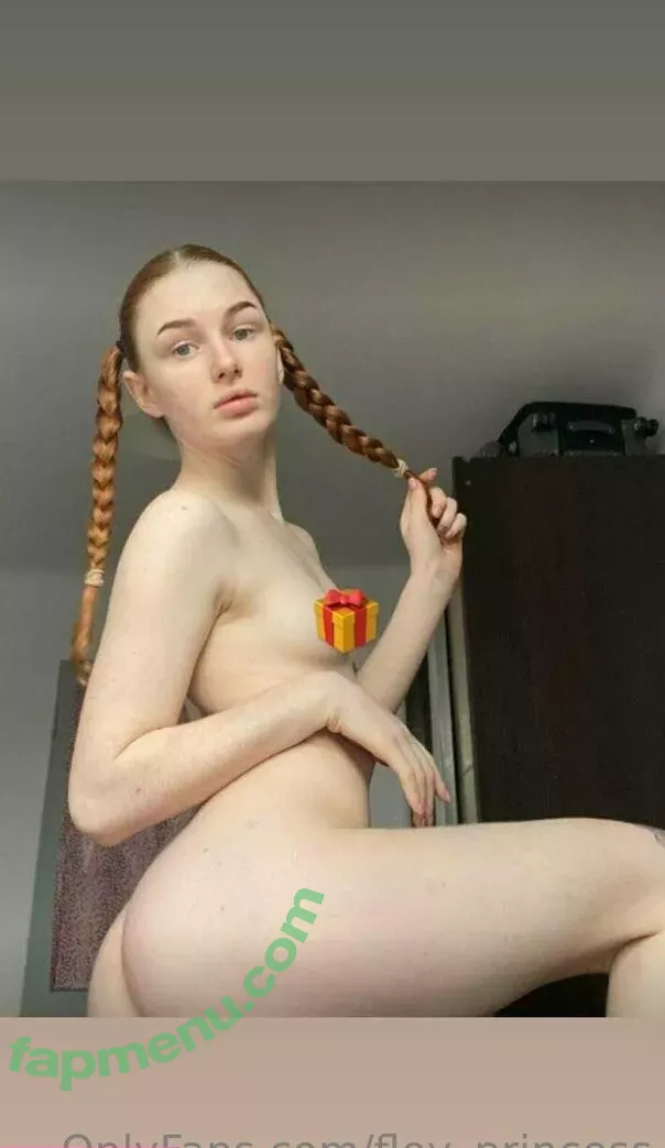 flov_princess nude photo #1061 (flo.imvu)