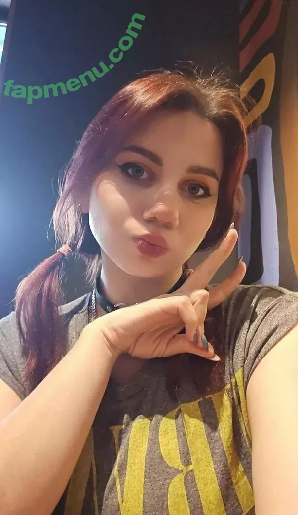 flov_princess nude photo #1353 (flo.imvu)