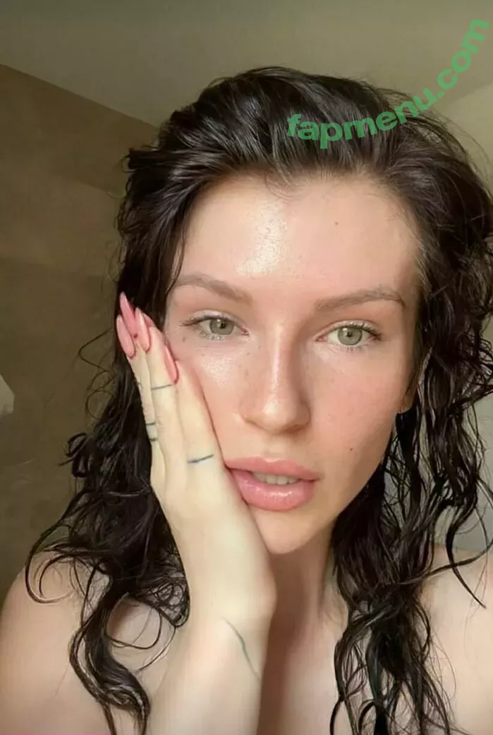 flov_princess nude photo #1408 (flo.imvu)