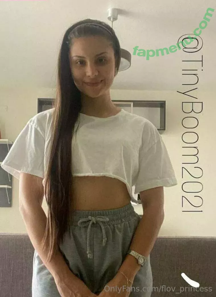 flov_princess nude photo #1516 (flo.imvu)