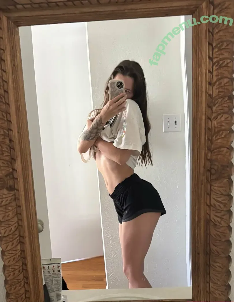 flowwithsky nude photo #0265 (skyflowartist)