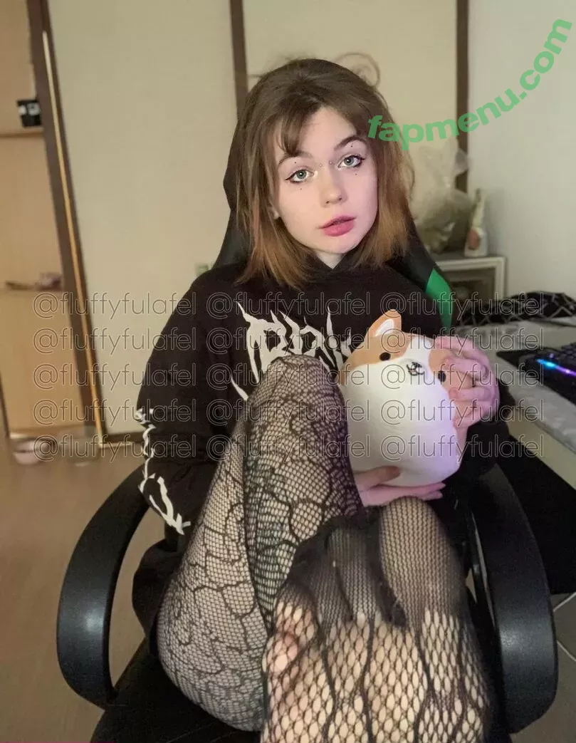 fluffyfulafel nude photo #0723 (fluffangel / fluffy.falafel / fluffypuffy / fluffypuffy777 / katyalolina / kiki_lastya / kikilastya)