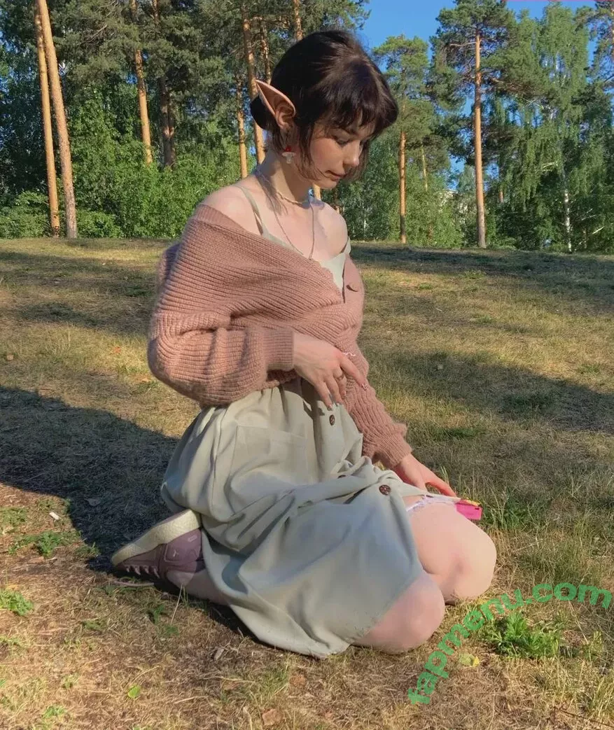 fluffyfulafel nude photo #0973 (fluffangel / fluffy.falafel / fluffypuffy / fluffypuffy777 / katyalolina / kiki_lastya / kikilastya)