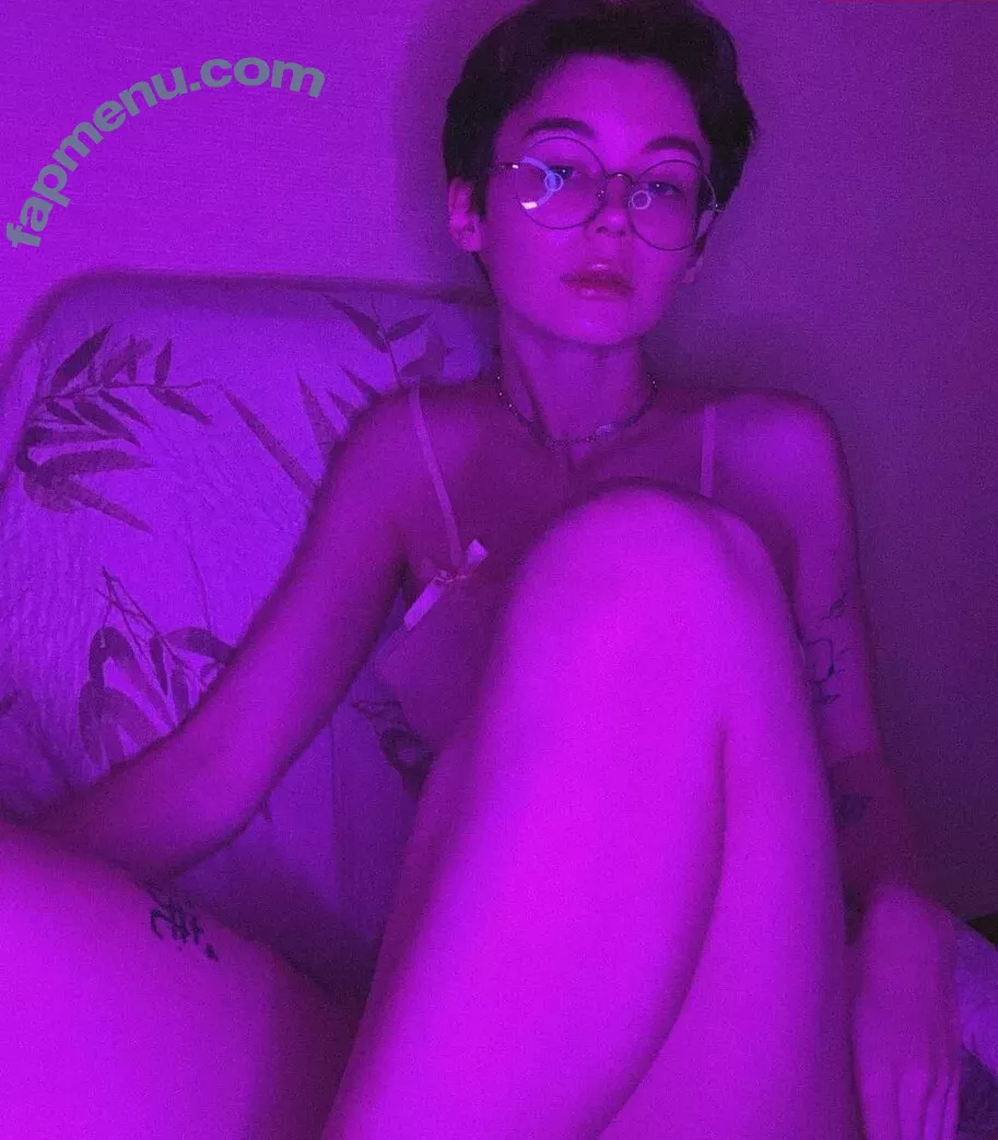 fluffyfulafel nude photo #0979 (fluffangel / fluffy.falafel / fluffypuffy / fluffypuffy777 / katyalolina / kiki_lastya / kikilastya)