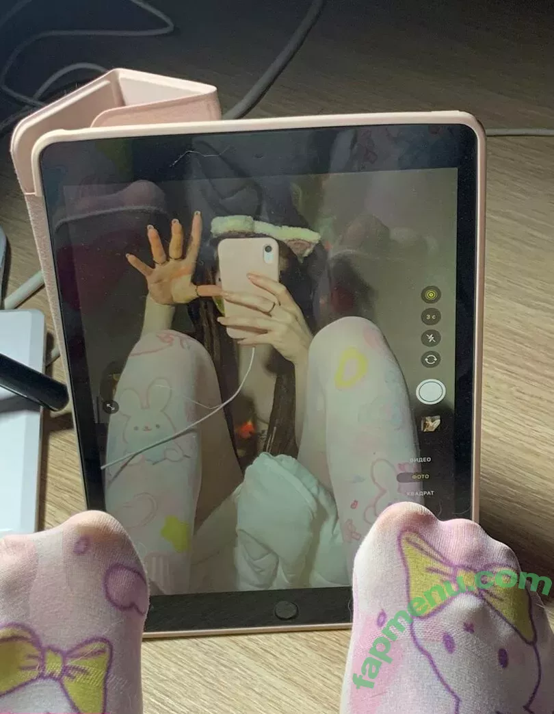 fluffyfulafel nude photo #0986 (fluffangel / fluffy.falafel / fluffypuffy / fluffypuffy777 / katyalolina / kiki_lastya / kikilastya)