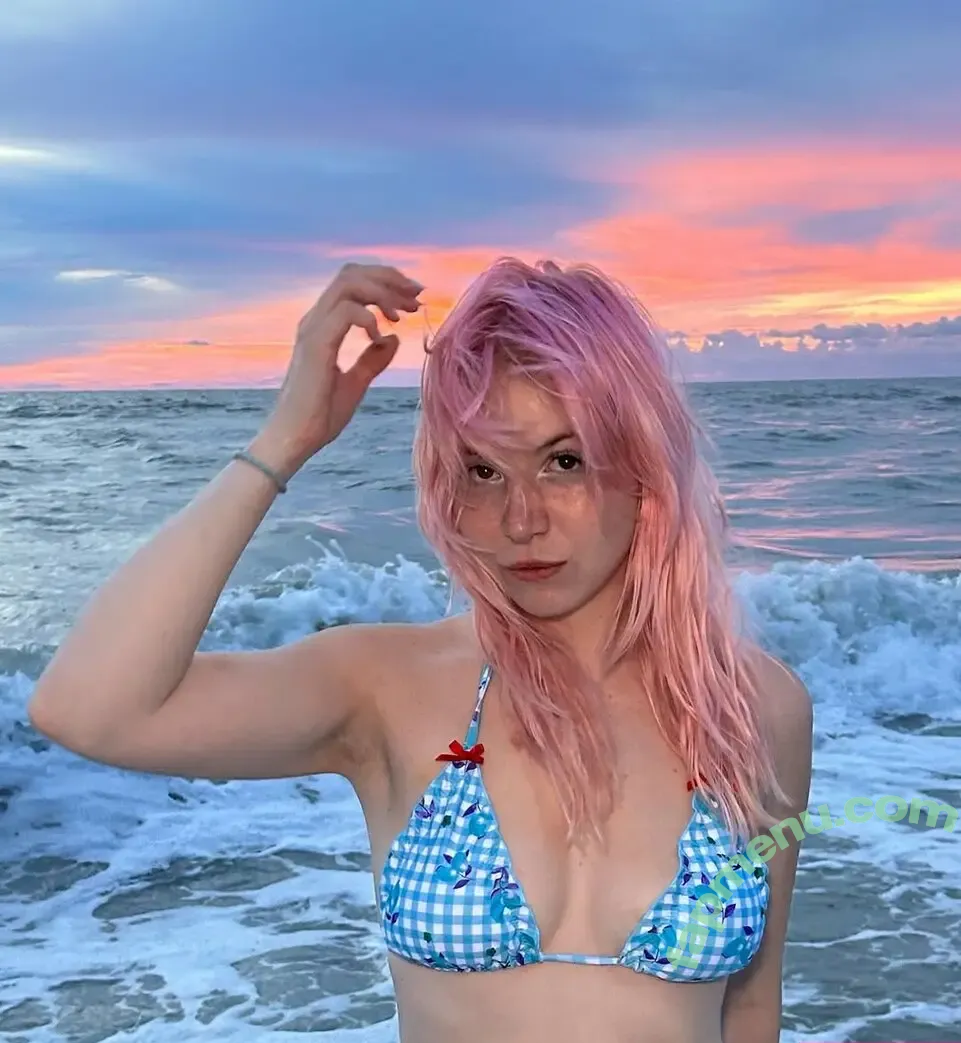 Fluffyypiggy nude photo #0015 (Fae)