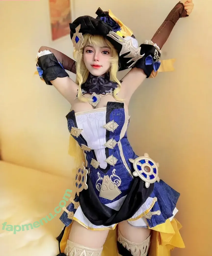 Flutterby nude photo #0002 (___flutterby__ / ___flutterby___ / fai chan / flutterbybabe)