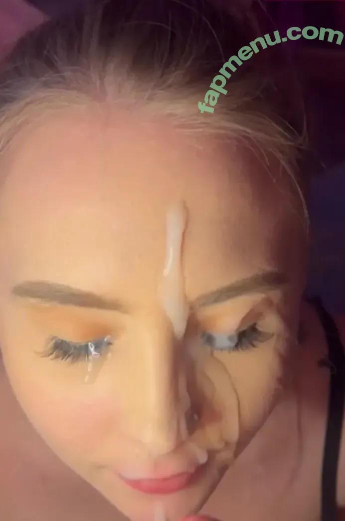 Fondblondexox nude photo #0027 (Chloe Rowe / xclo.21)