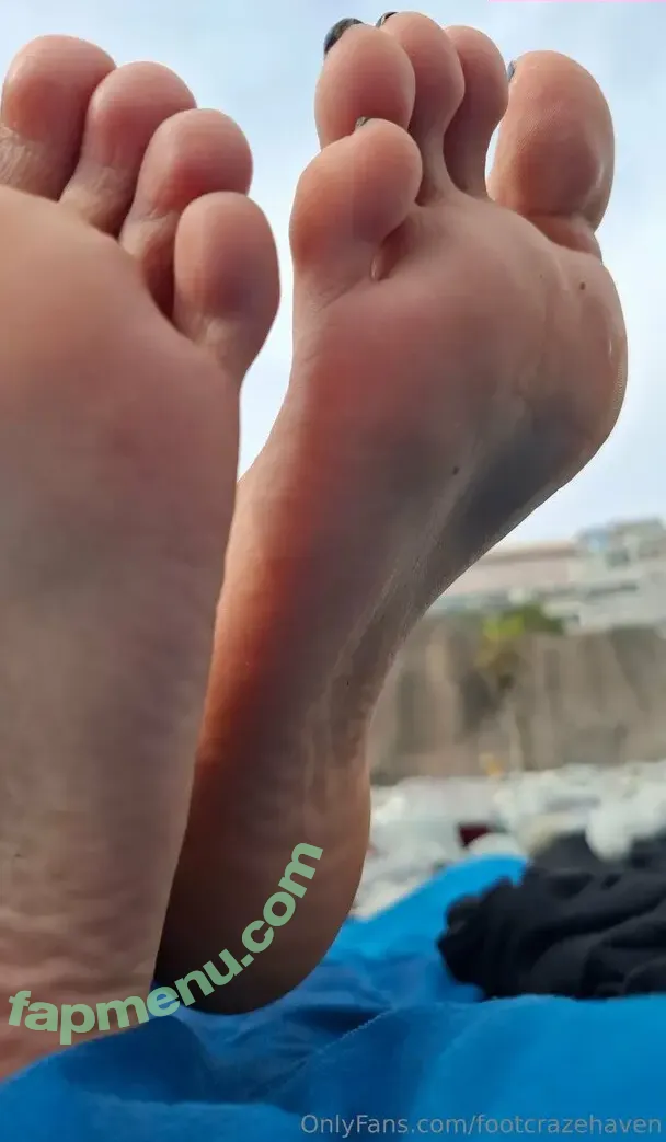 footcrazehaven nude photo #0010 (footcrazehaven)