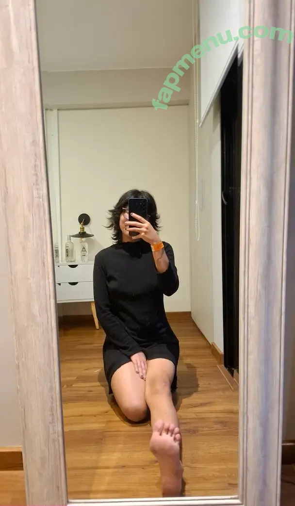 footcrazehaven nude photo #0011 (footcrazehaven)