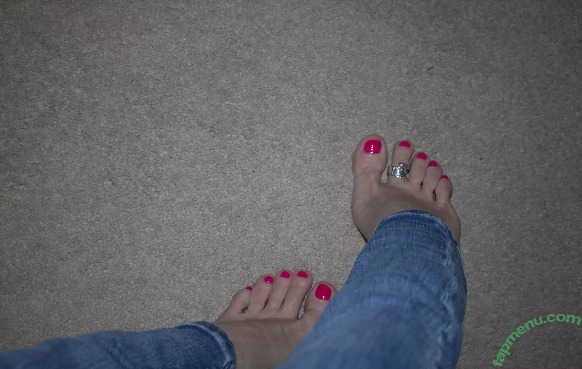 footgoddessbittavonsweet nude photo #0042 (tfc_imfromthe253)