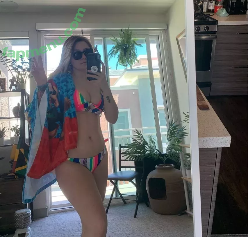 Fooya nude photo #0007 (Danielle Bosch / iFooYa)