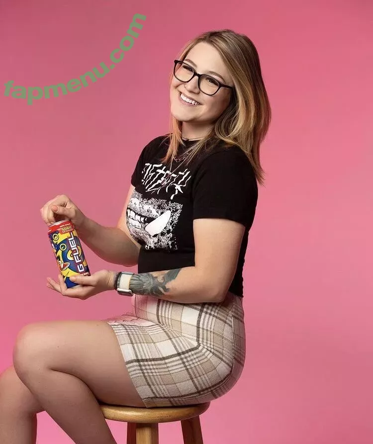 Fooya nude photo #0051 (Danielle Bosch / iFooYa)
