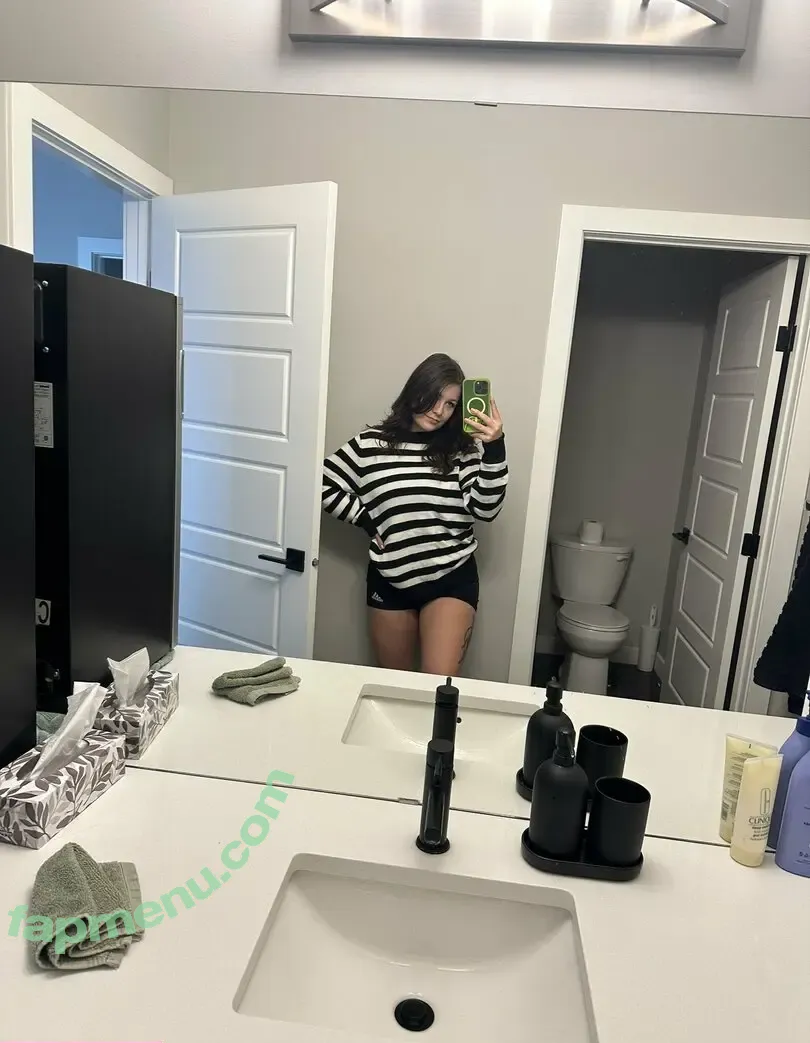 Fooya nude photo #0276 (Danielle Bosch / iFooYa)