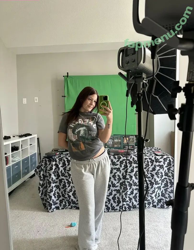 Fooya nude photo #0285 (Danielle Bosch / iFooYa)