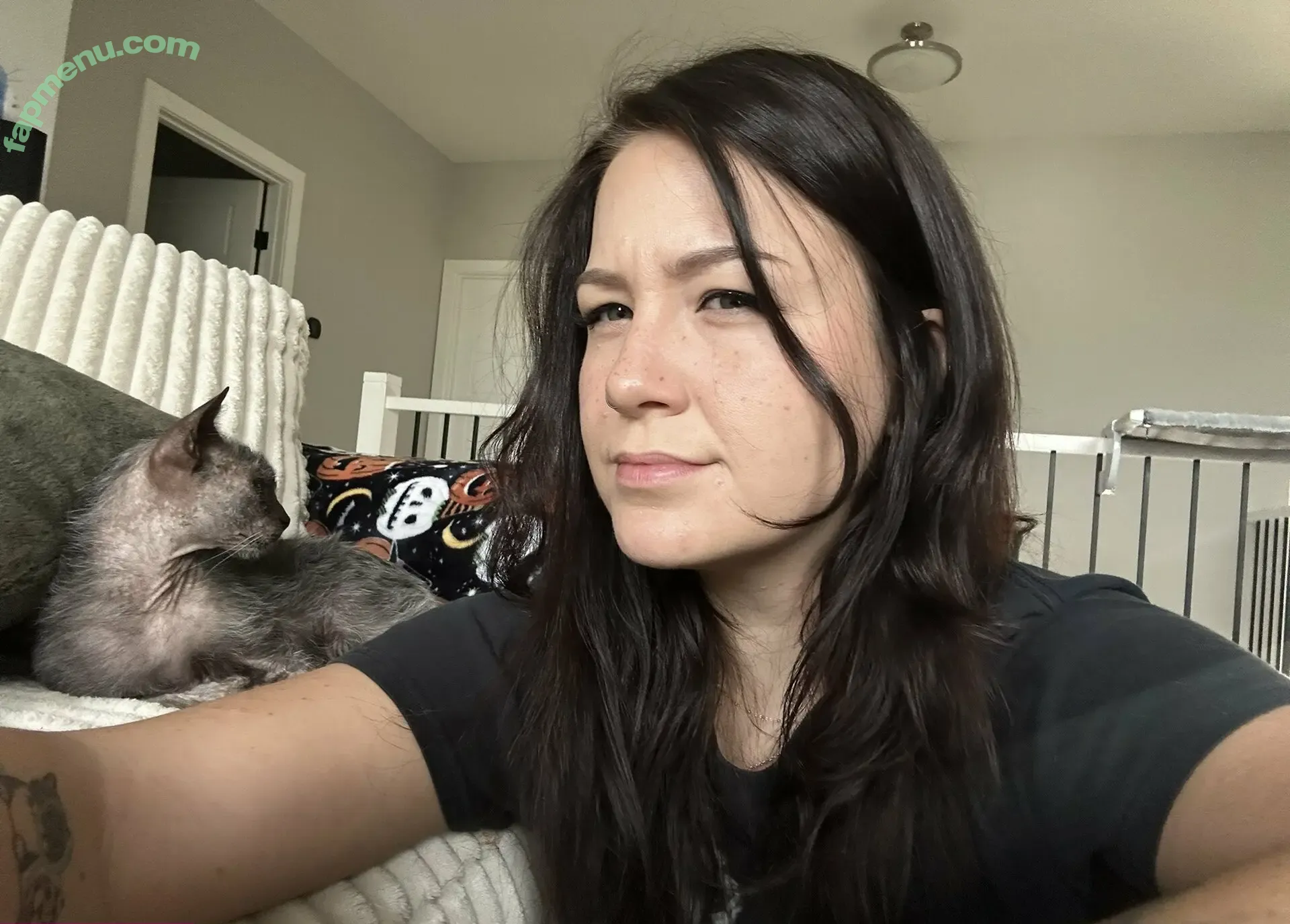 Fooya nude photo #0288 (Danielle Bosch / iFooYa)