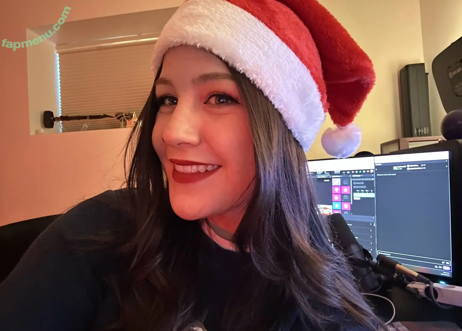 Fooya nude photo #0311 (Danielle Bosch / iFooYa)