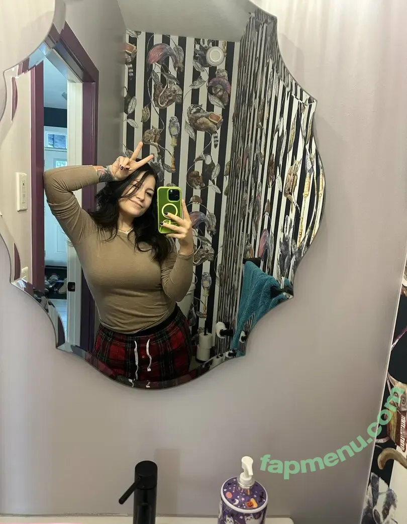 Fooya nude photo #0316 (Danielle Bosch / iFooYa)