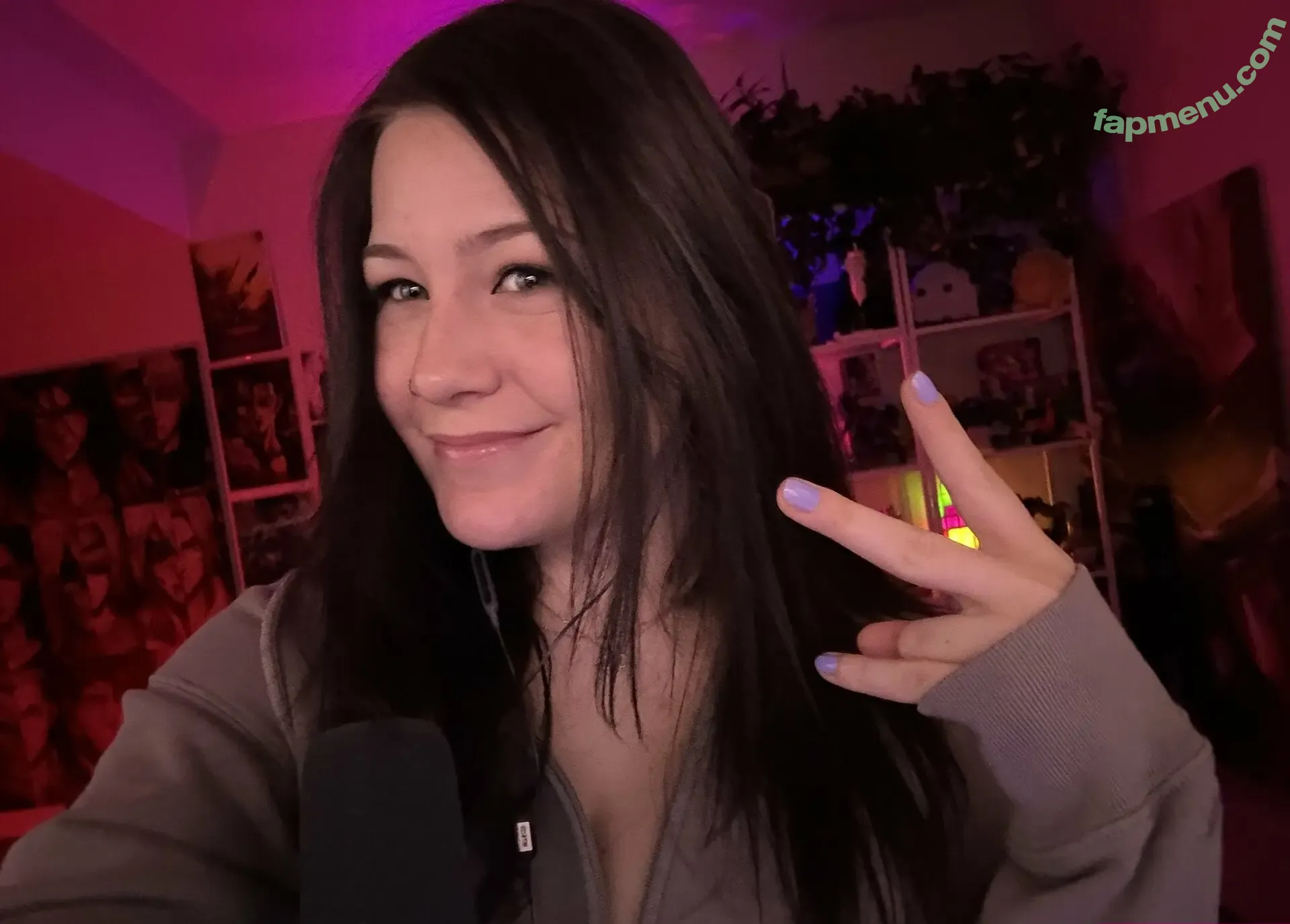 Fooya nude photo #0329 (Danielle Bosch / iFooYa)