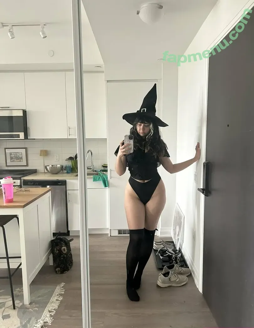 foresaken4skin nude photo #0020 (theforestqueen)