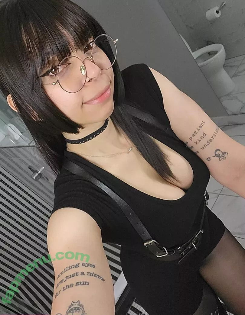 foreverwandering nude photo #0313 (foreverwandering_)