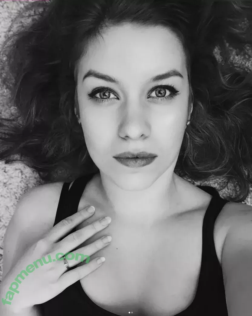 FormulaLena nude photo #0009 (diewendlers / formula.lena)