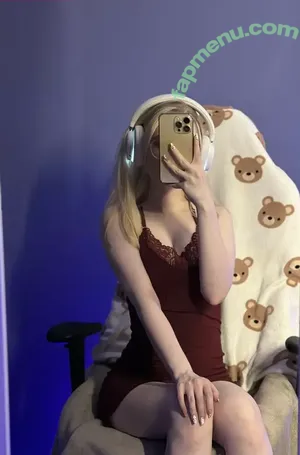 Fox_Happiness / fox.happiness / fox_pleasure nude photo #0050