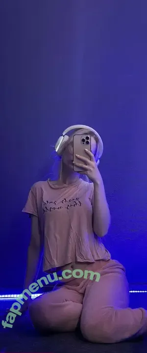 Fox_Happiness / fox.happiness / fox_pleasure nude photo #0052