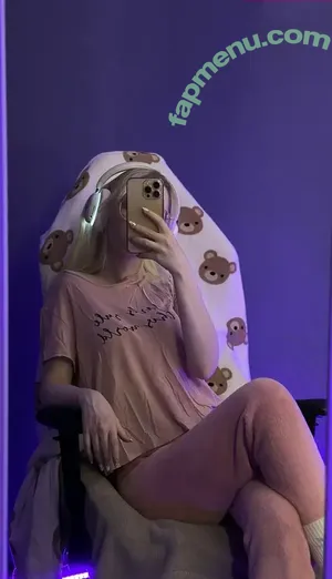 Fox_Happiness / fox.happiness / fox_pleasure nude photo #0058