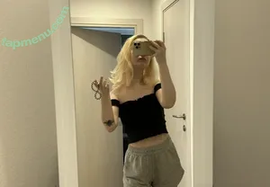 Fox_Happiness / fox.happiness / fox_pleasure nude photo #0302