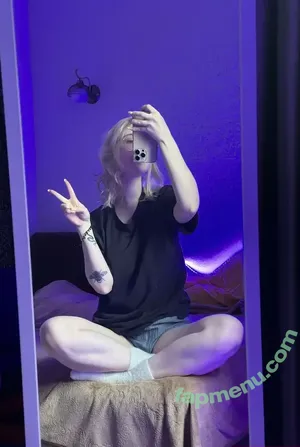 Fox_Happiness / fox.happiness / fox_pleasure nude photo #0312