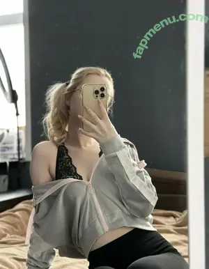 Fox_Happiness / fox.happiness / fox_pleasure nude photo #0324