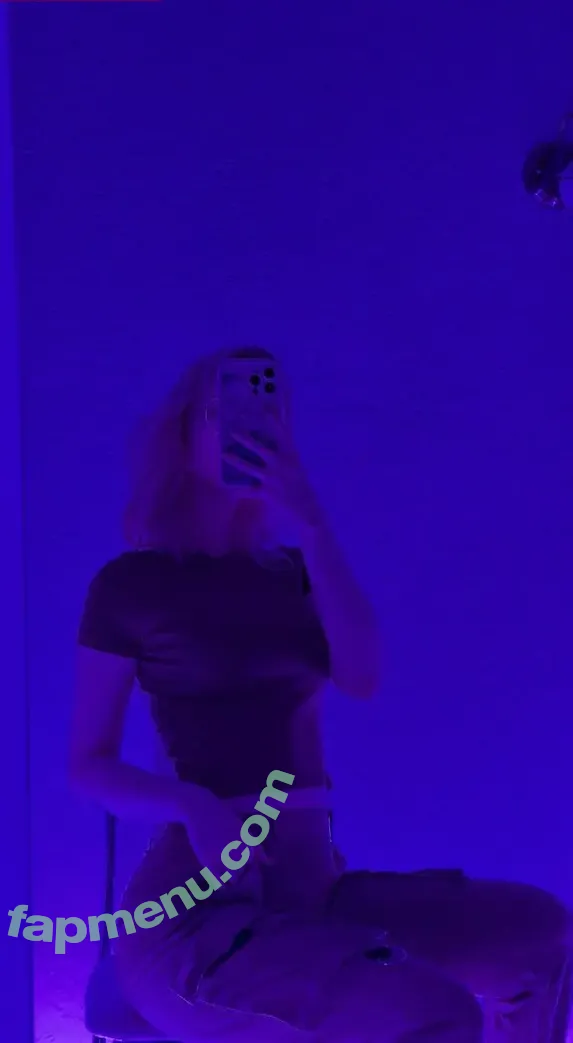 Fox_Happiness nude photo #0120 (fox.happiness / fox_pleasure)