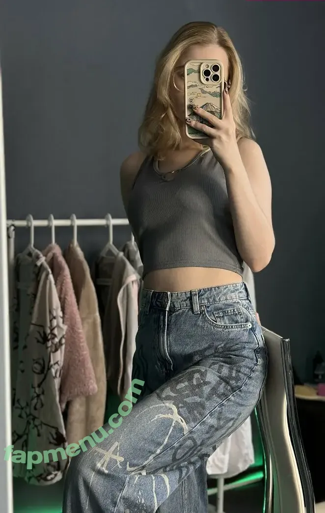 Fox_Happiness nude photo #0136 (fox.happiness / fox_pleasure)