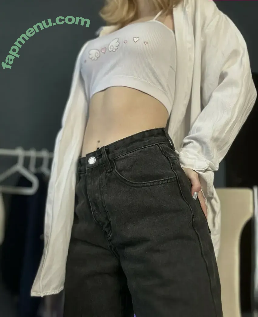 Fox_Happiness nude photo #0137 (fox.happiness / fox_pleasure)