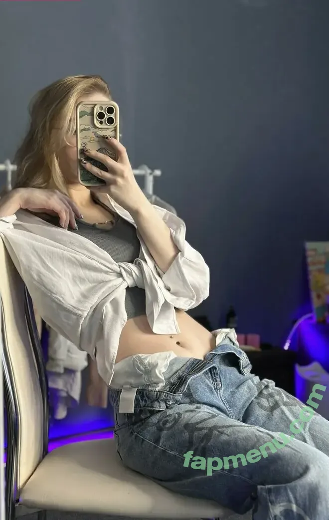 Fox_Happiness nude photo #0144 (fox.happiness / fox_pleasure)