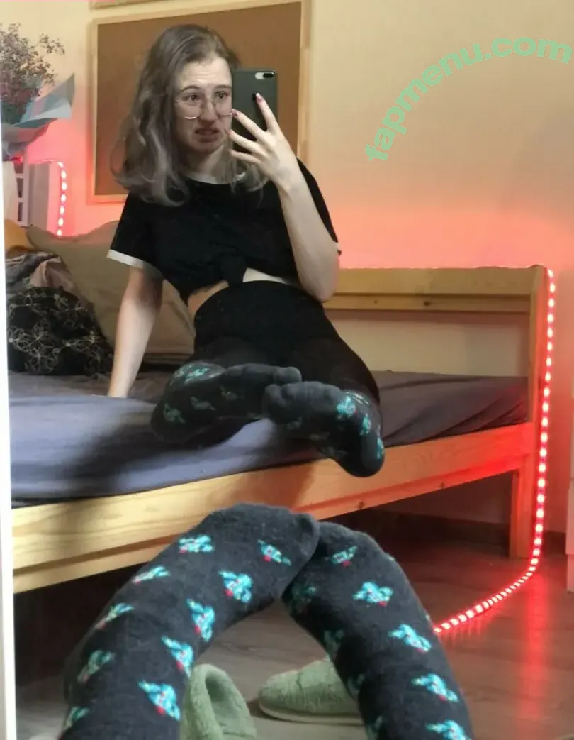 Fox_Happiness nude photo #0162 (fox.happiness / fox_pleasure)