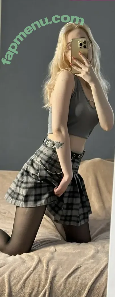 Fox_Happiness nude photo #0189 (fox.happiness / fox_pleasure)