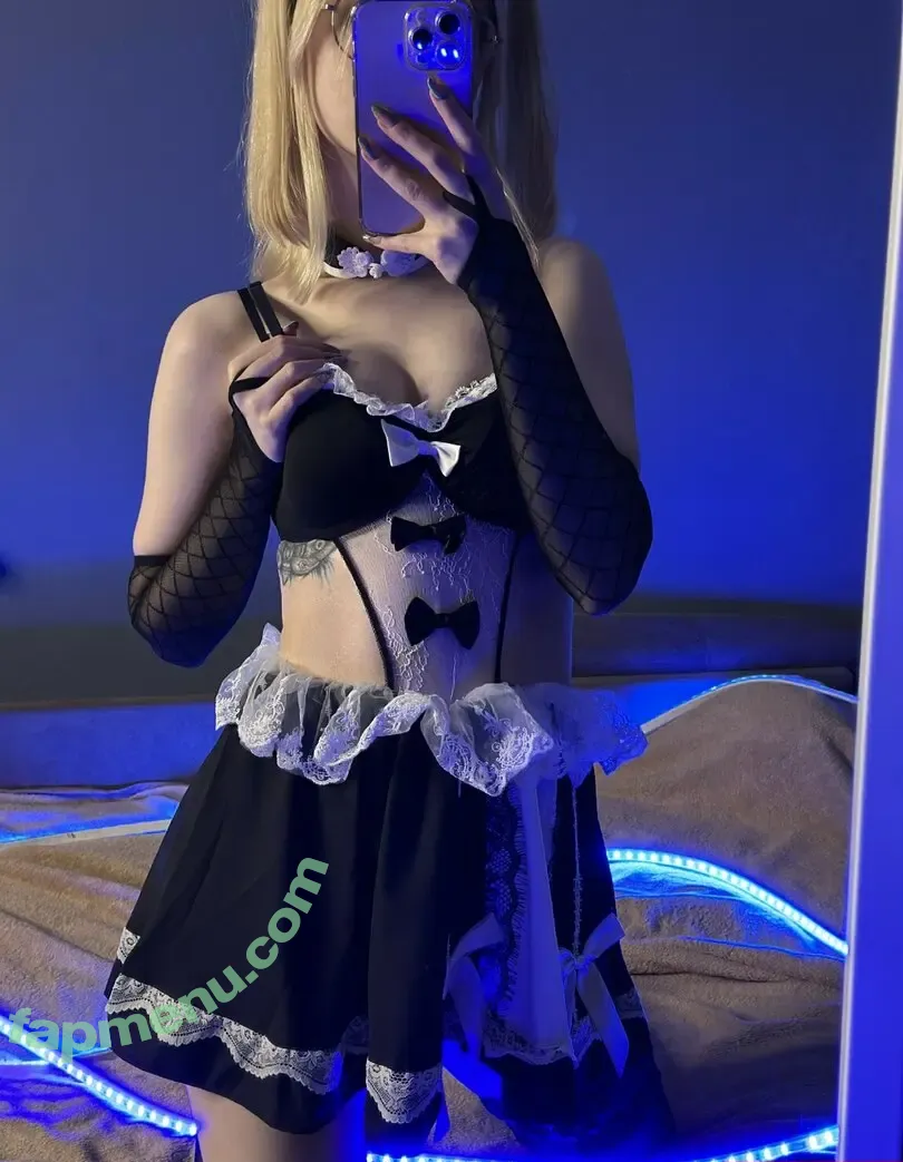 Fox_Happiness nude photo #0215 (fox.happiness / fox_pleasure)