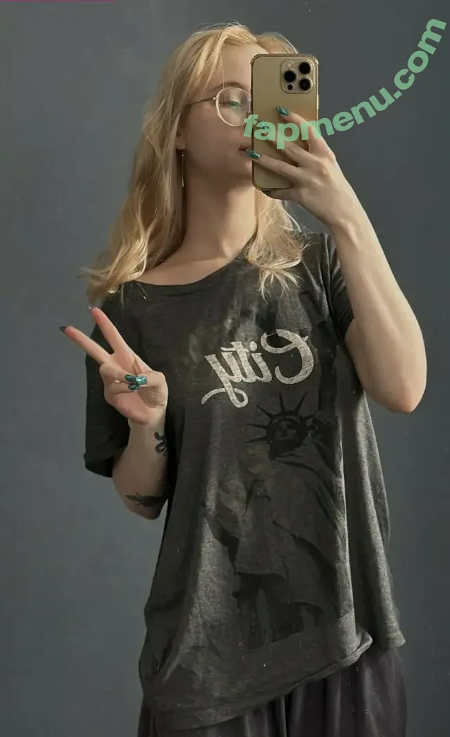 Fox_Happiness nude photo #0238 (fox.happiness / fox_pleasure)