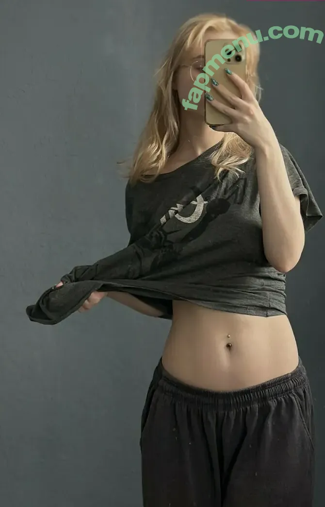 Fox_Happiness nude photo #0243 (fox.happiness / fox_pleasure)