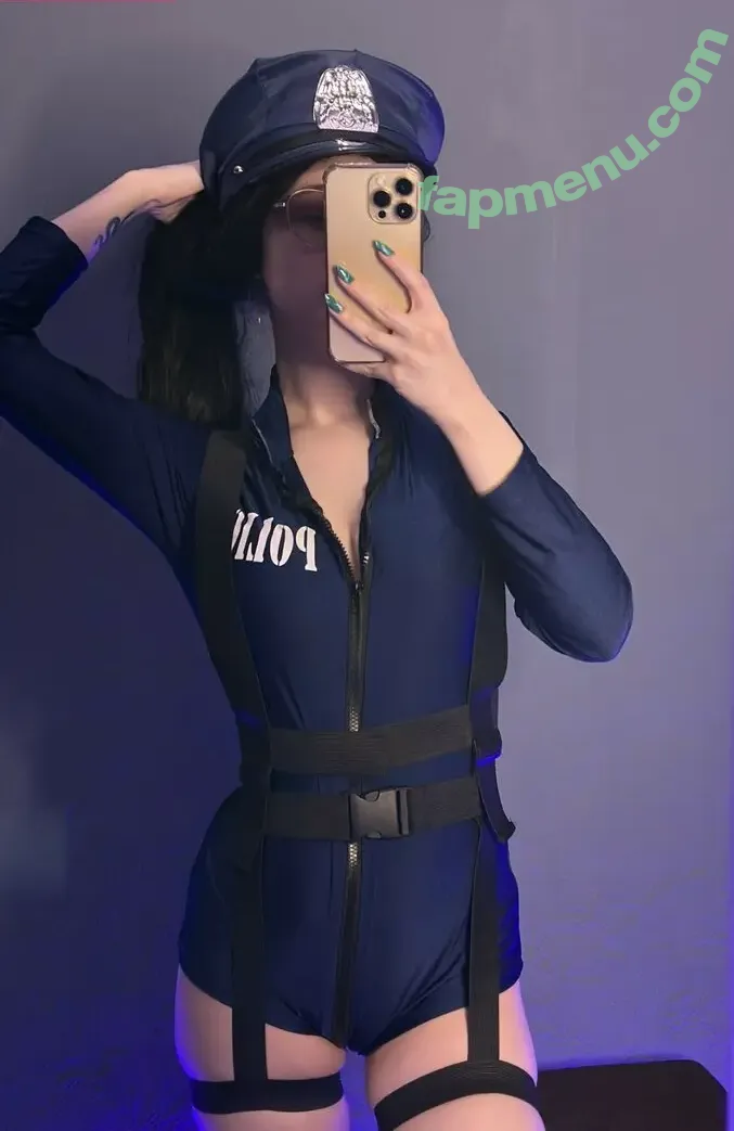 Fox_Happiness nude photo #0265 (fox.happiness / fox_pleasure)