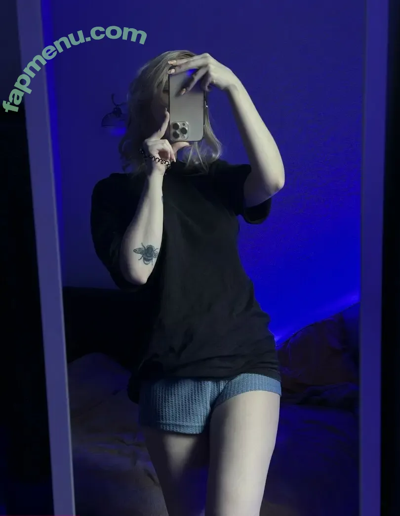 Fox_Happiness nude photo #0309 (fox.happiness / fox_pleasure)