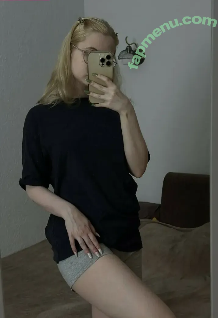 Fox_Happiness nude photo #0318 (fox.happiness / fox_pleasure)